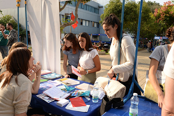 International Week Day 4: Student's Fair