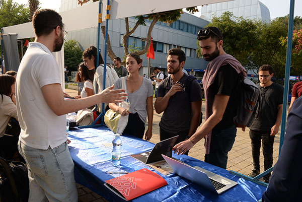 International Week Day 4: Student's Fair